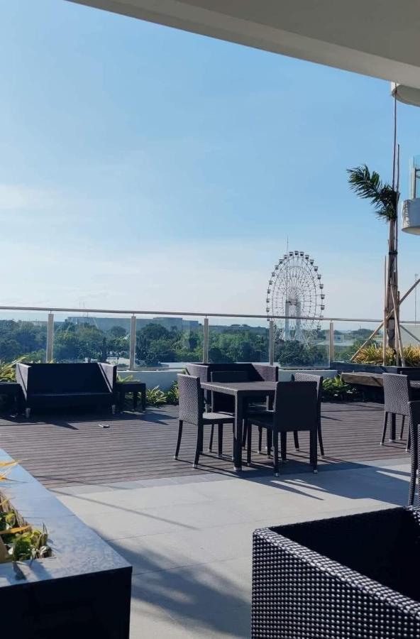 Coast Stay By J 40Th Floor Penthouse Manila Dış mekan fotoğraf